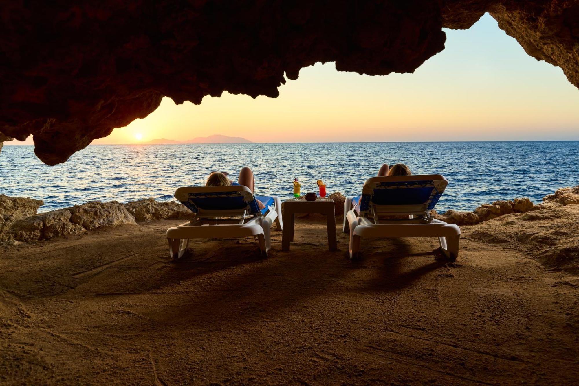 Dreams Beach Resort - Sharm El Sheikh Sharm El Sheikk Exterior foto Sunset at the beach